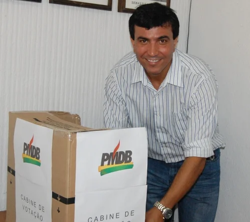 Eleita nova direção do PMDB de Goiânia