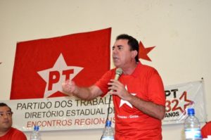 Luis César Bueno - Presidente do PT conduzirá o Encontro do partido neste domingo, em Goiânia