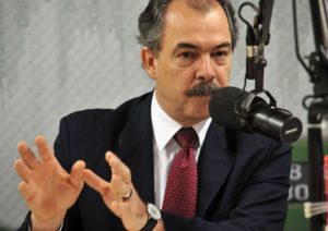 Mercadante do Programa BOM DIA MINISTRO da TV NBR - 2