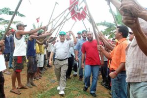 000000Todo o poder aos sovietes acampamento Chico Mendes