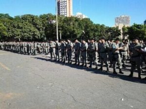 POLICIAIS-MILITARES-07-05