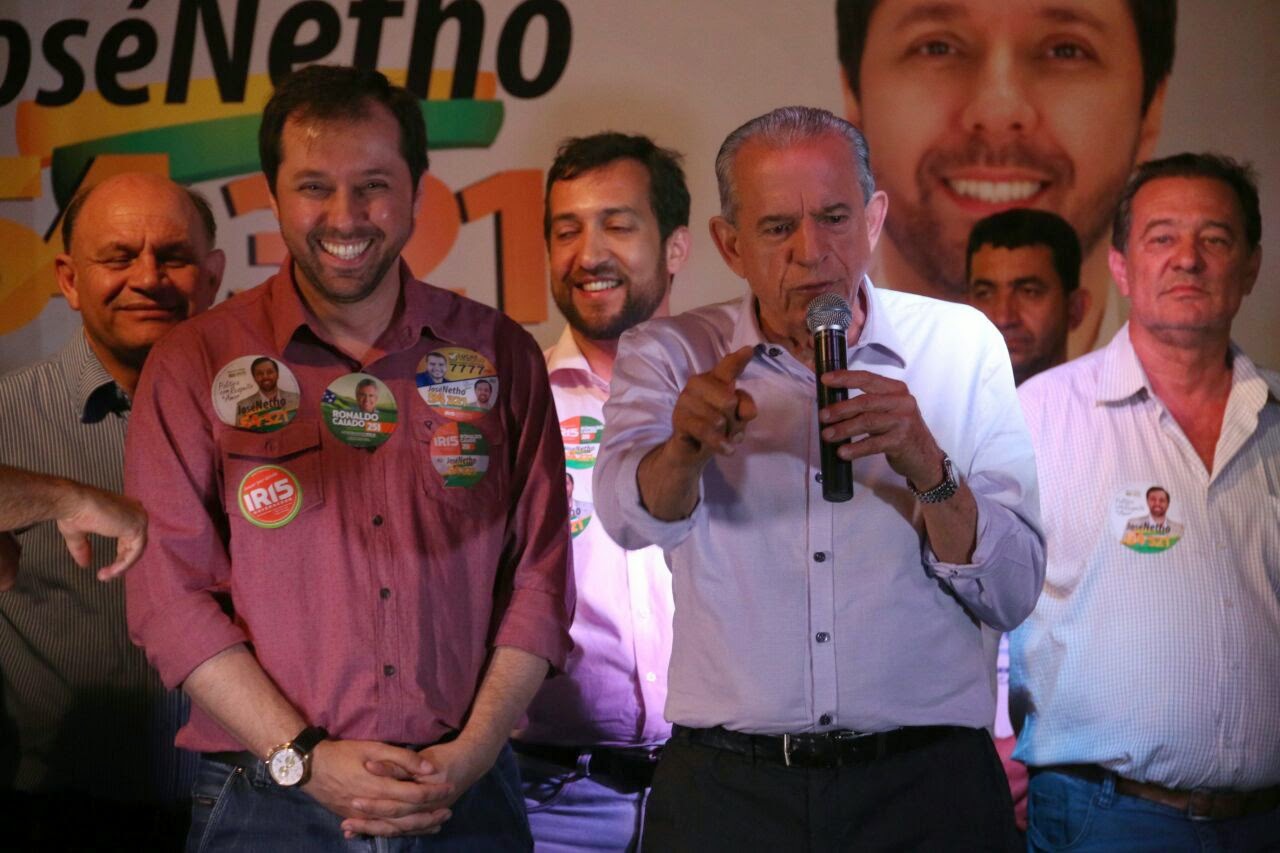 Iris durante inauguração do comitê do deputado estadual José Netho - Foto Leandro Vieira 5