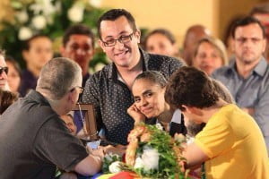 O adeus a Eduardo Campos e o sorriso de Marina Silva