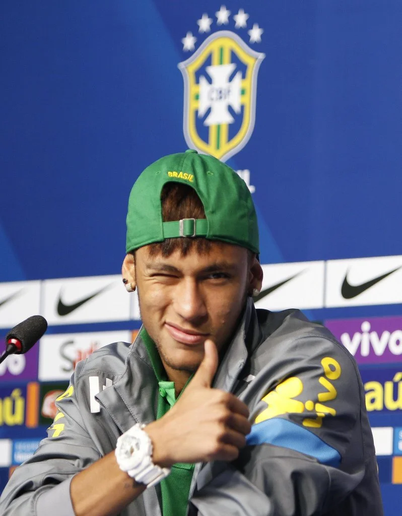 neymar lesao-798x1024