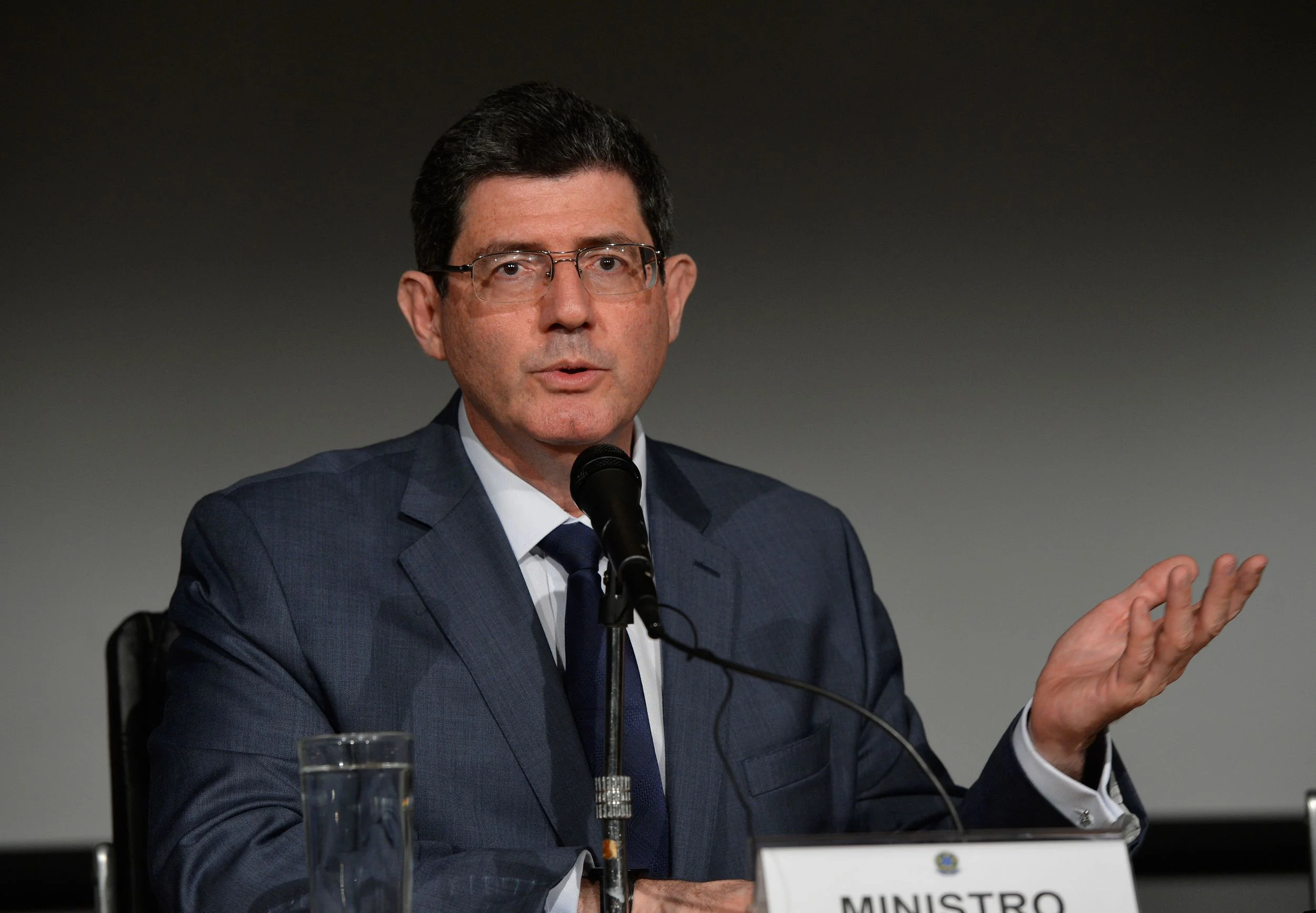 Ministro da Fazenda Joaquim Levy durante entrevista coletiva foto Wilson Dias Agencia Brasil 201501190006