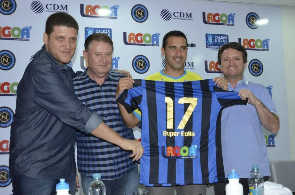 Prefeito Evandro Magal participa de solenidade de apresentação de jogadores do Caldas Atlético Clube FOTO FRANCISCO FROTAS SECOM CALDAS NOVAS 2