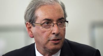 Cunha diz que vai arquivar pedidos de impeachment contra Dilma