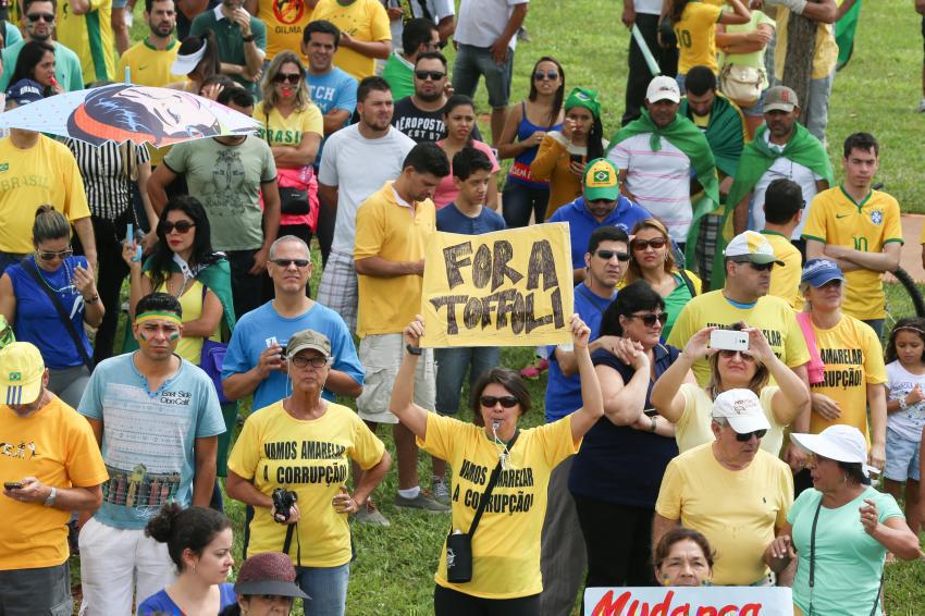 LM Protesto em Brasilia Foto Lula Marques Fotos Publicas 15 03 2015 004 850x566