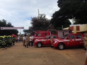 Marconi Perillo entrega novas viaturas ao Corpo de Bombeiros