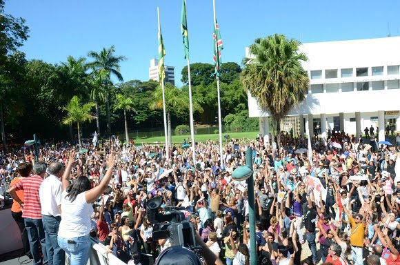 Sintego realiza nova assembleia para discutir greve estadual