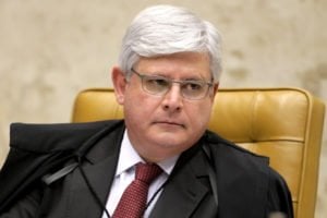 Janot envia carta a membros do MPF defendendo recondução à PGR