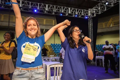 presidente da une uniao nacional dos estudantes eleita em goiania 2015