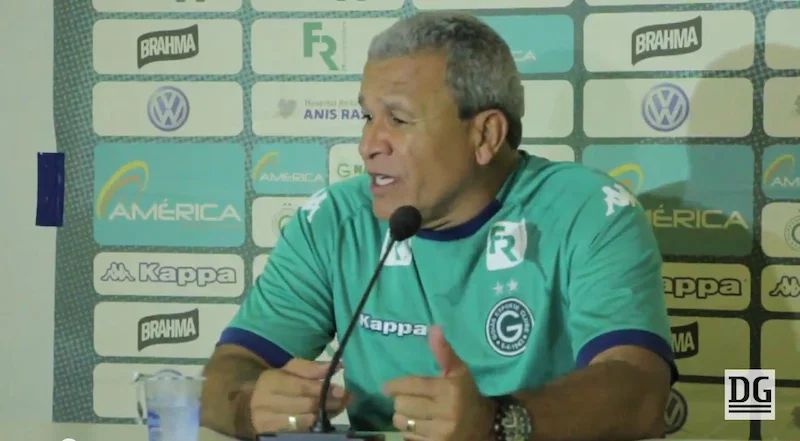 tecnico do goias esporte clube helio dos anjos comenta o jogo contra o gremio 31 05 15