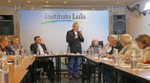 RS Lula em encontro lideres igreja Catolica 06182015001