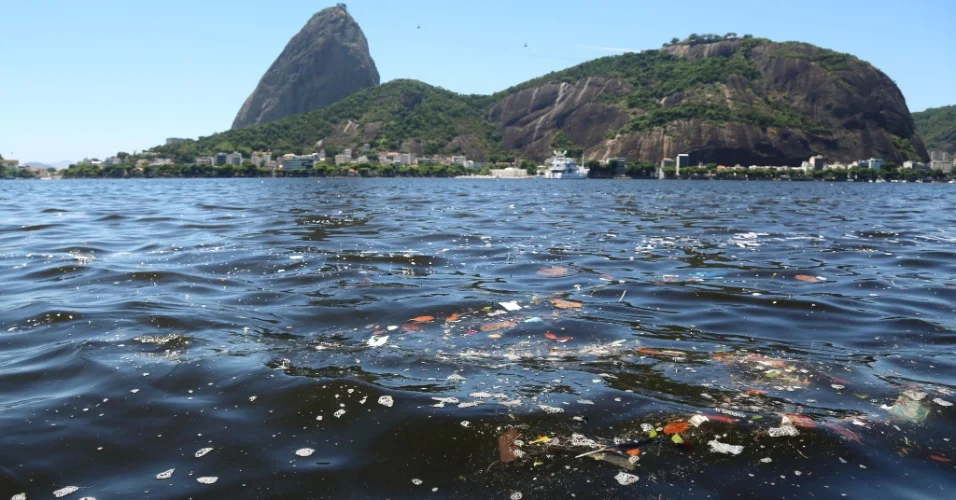 baia de guanabara poluicao