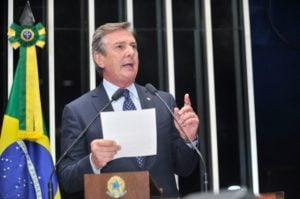 fernandocollorsenador