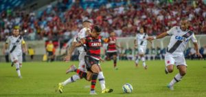 CV Vasco e Flamengo Arena Pantanal Brasileira 2015 280620150003 850x403