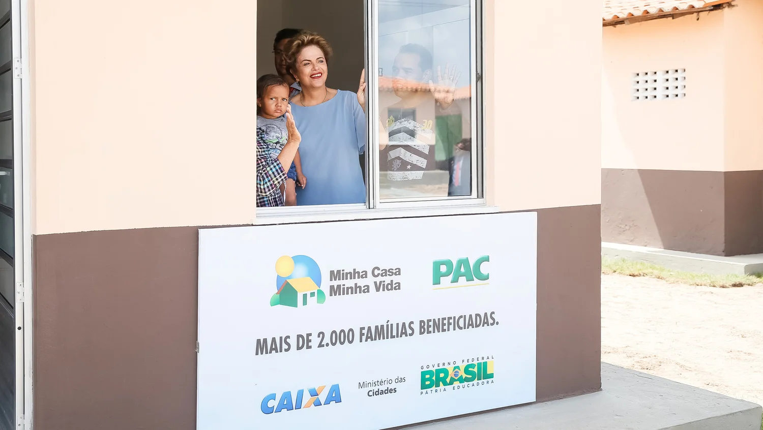 RSF Dilma Entrega Unidades Habitacionais 10082015 003