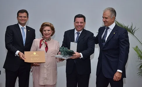 PROGRAMA CASA LEGAL RECEBE PREMIO EM BRASILIA