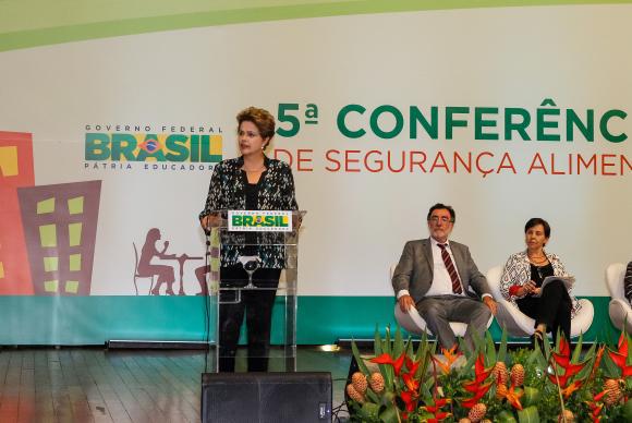 dilma bolsa familia