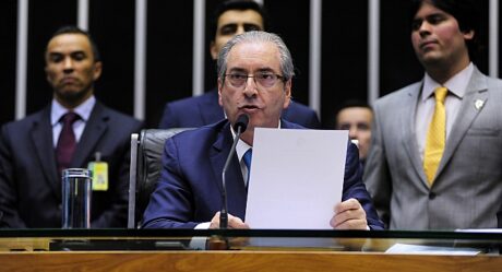 Câmara não encontra Cunha, e notificação será publicada no Diário Oficial