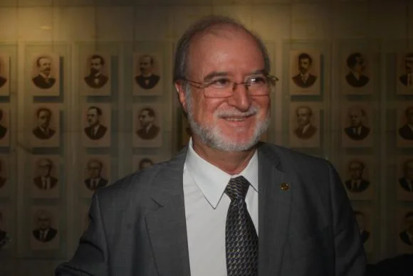 eduardo azeredo