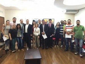 reuniao raquel teixeira com estudantes sobre oss