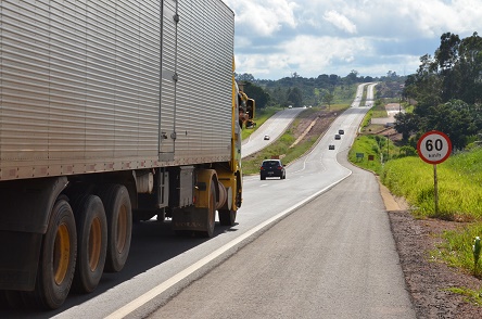 RESTRICAO DE TRECHOS EM GOIAS FOTO AGETOP