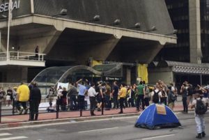 manifestantes avenida paulista fiesp elaine cruz agencia brasil