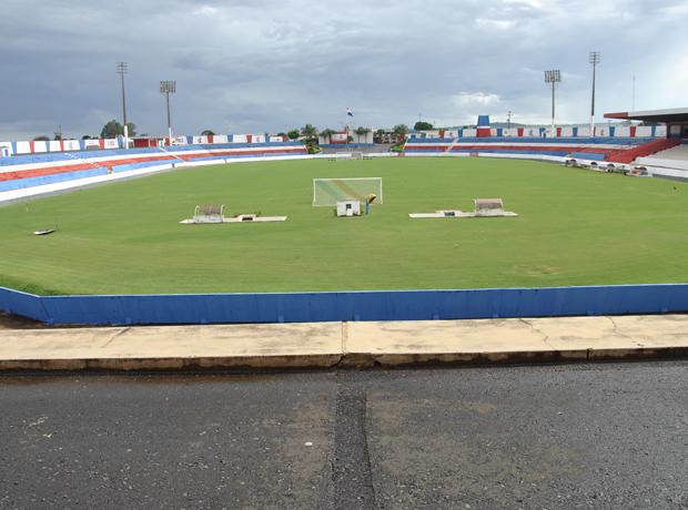 Brasileirão: Itumbiara vai bancar jogos do Goiás no Estádio JK