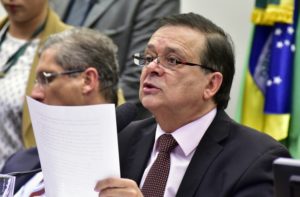 relatorio de jovair arantes recomenda abertura de processo de impeachment contra dilma 620