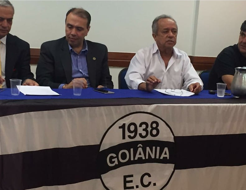 Goiânia tem novo presidente e anuncia contratação de técnico campeão goiano