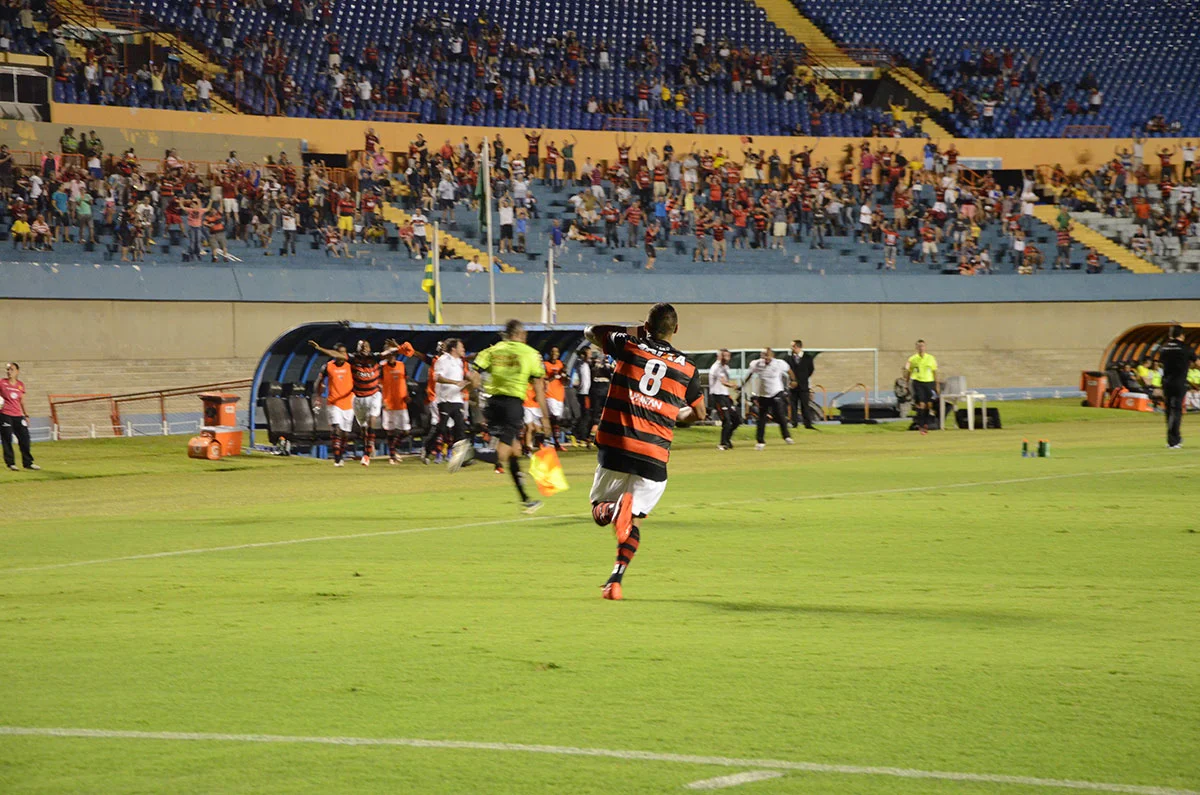 foto gol bambu