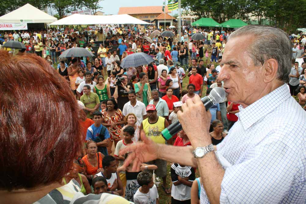 Iris Rezende e militancia