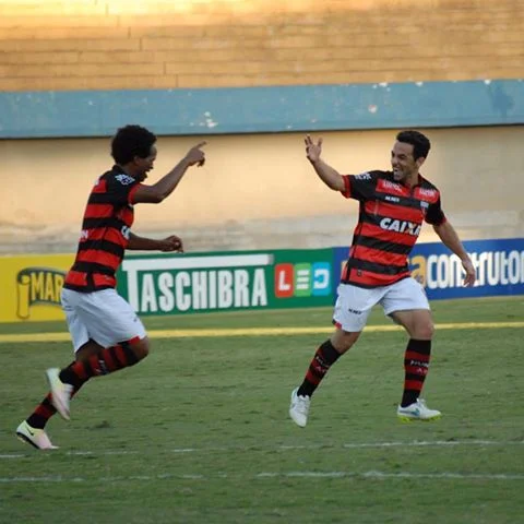 foto gol magno