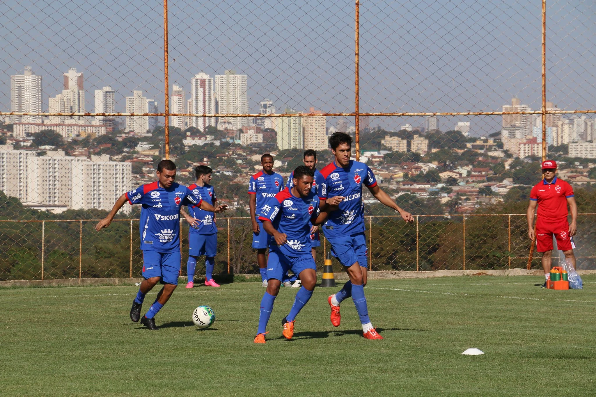 foto treino vila 14