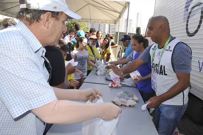 troca de alimentos