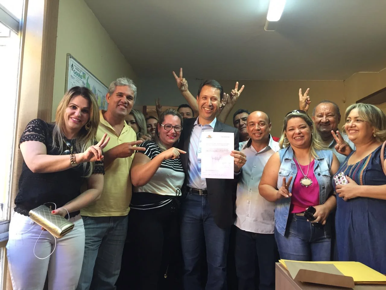 andrey azerede registro de candidatura pmdb