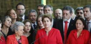 dilma pronunciamento foto uol