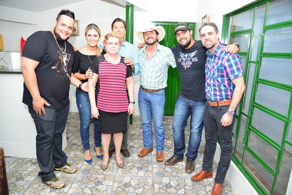 liga do bem aparecida de goiania festa na roca