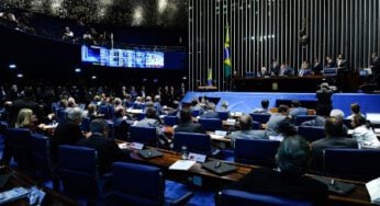 Lewandowski decide fazer intervalo para almoço, após manhã tranquila no Senado