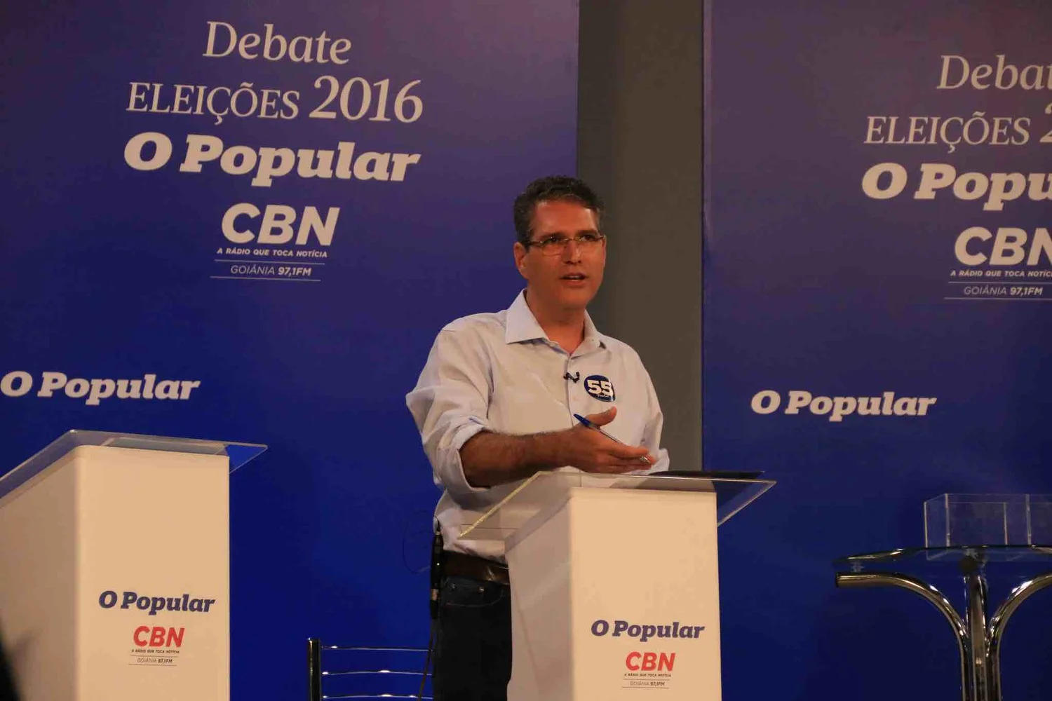 francisco jr durante debate