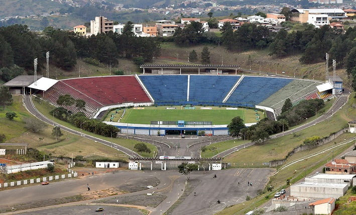 estadio mario helenio