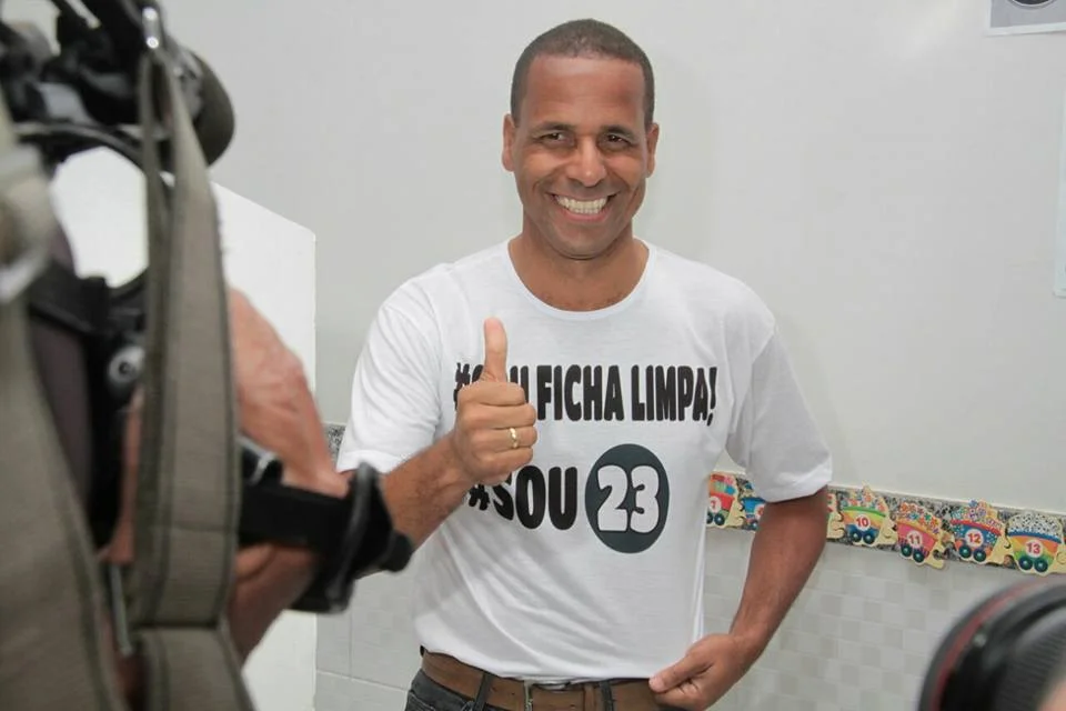 juninho cariacica prefeito