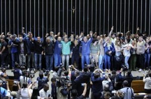 plenario camara dos deputados ocupado