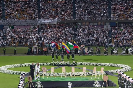 homenagem chape colombia