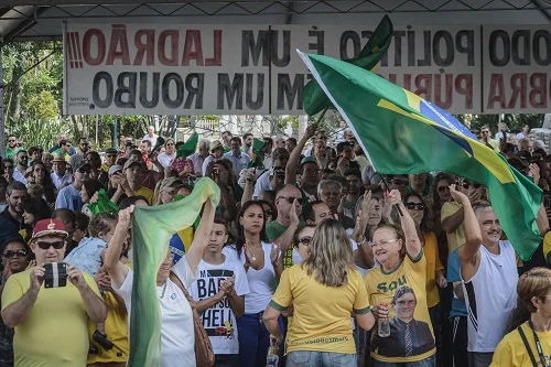 manifestacao em apoio a lava jato foto igor do vale folhapress