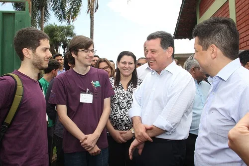 marconi e estudantes da usp