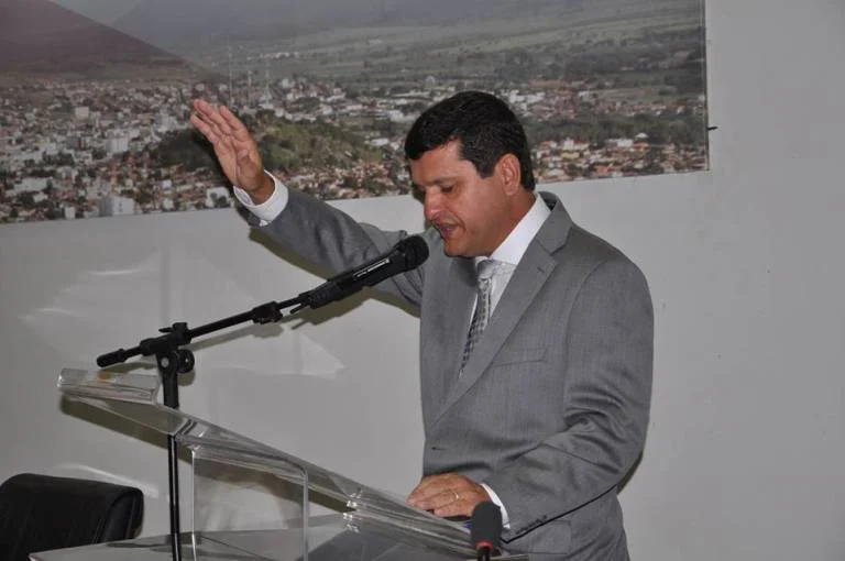 jairo magalhaes guanambi