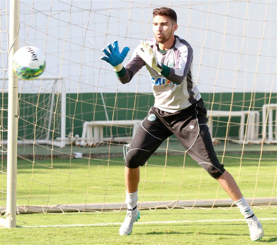 matheus goleiro